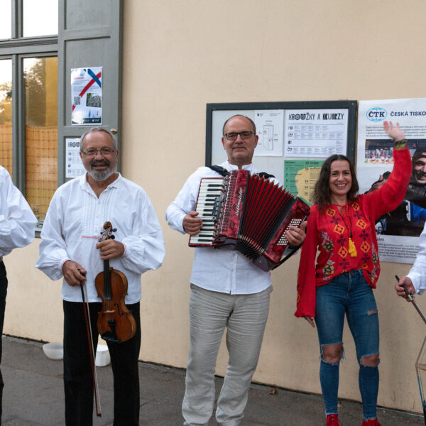 Folklor Trio